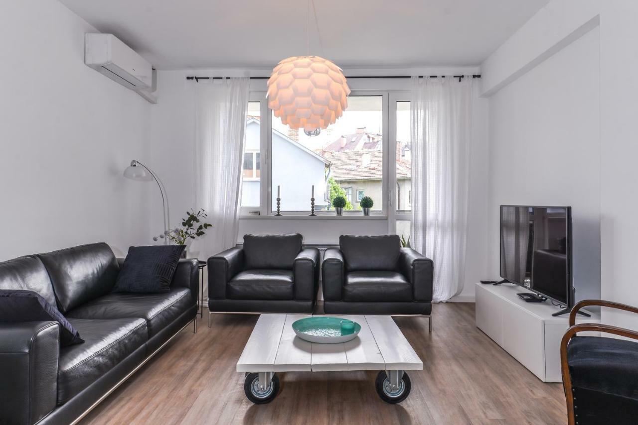 66 Apartment - Stylish Two Bedroom In Lozenets District By Flat Mаnager София Екстериор снимка